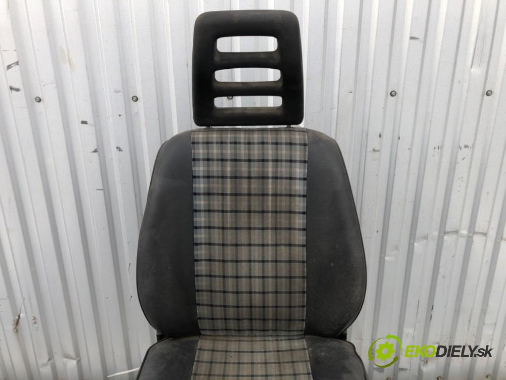 FIAT DUCATO I Platforma / podwozie 1993 70 kW 2.5 TD 2500 Sedadlo ľavy predný