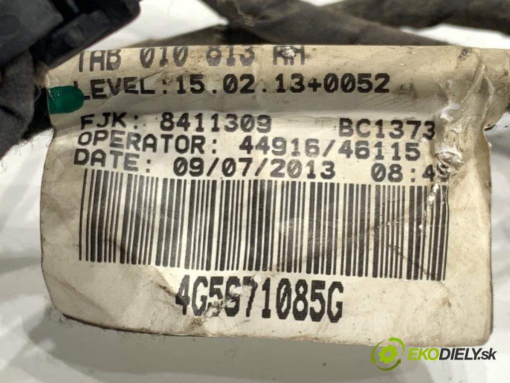 AUDI A6 C7 sedan 2013 150 kW 3.0 TDI quattro 2967 káblovačka PDC zadní část 4G5971085G