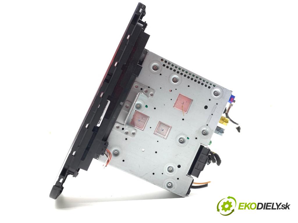 AUDI A6 C7 sedan 2013 150 kW 3.0 TDI quattro 2967 RADIO 4G0035670K (Audio zariadenie)