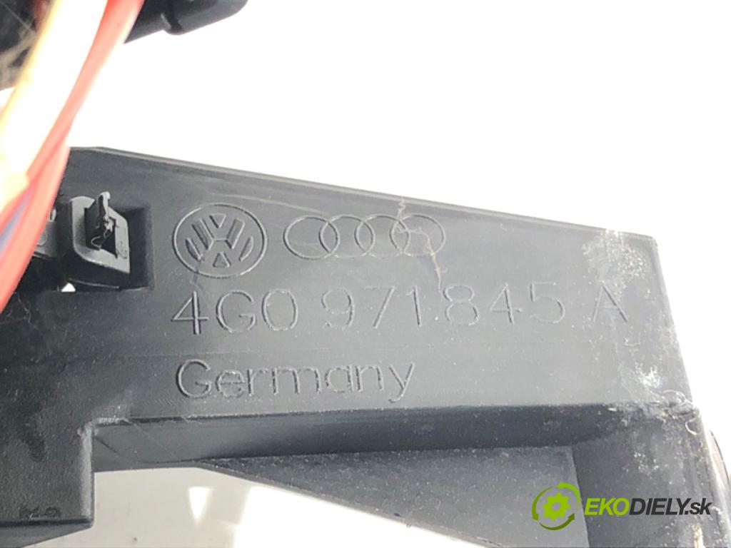 AUDI A6 C7 sedan 2013 150 kW 3.0 TDI quattro 2967 skříňka poistková 4G0971845A (Pojistková skříňka)