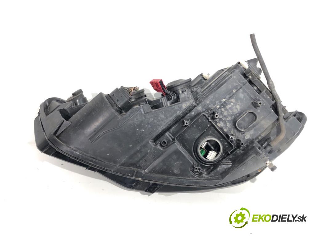 AUDI A6 C7 sedan 2013 150 kW 3.0 TDI quattro 2967 světlomet pravý přední část BI-XENON 4G0941006C