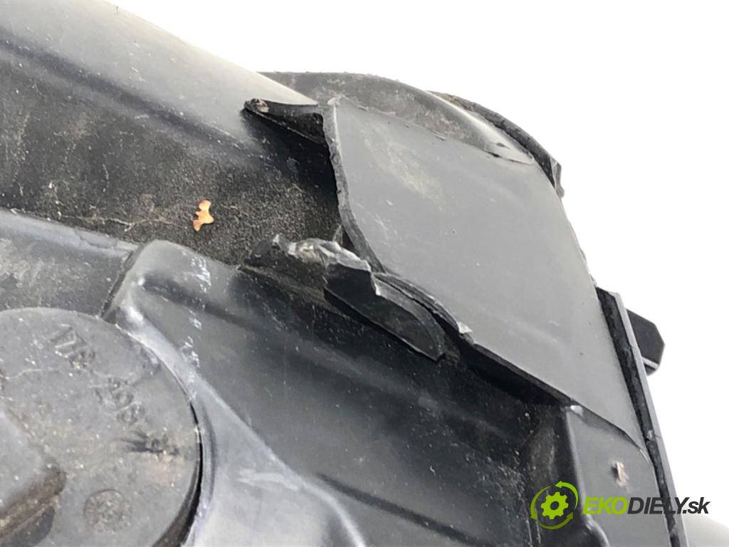 AUDI A6 C7 sedan 2013 150 kW 3.0 TDI quattro 2967 světlomet pravý přední část BI-XENON 4G0941006C