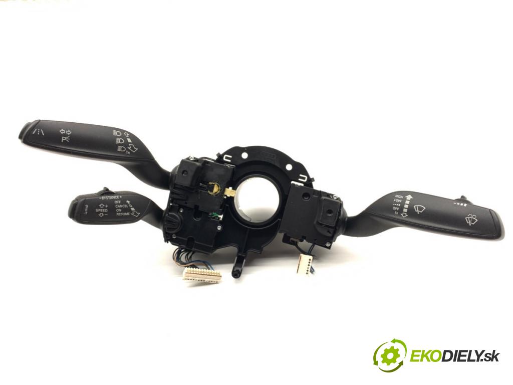 AUDI A6 C7 sedan 2013 150 kW 3.0 TDI quattro 2967 Prepínač kombinovaný 4G8953502P (Prepínacie páčky pod volantom)