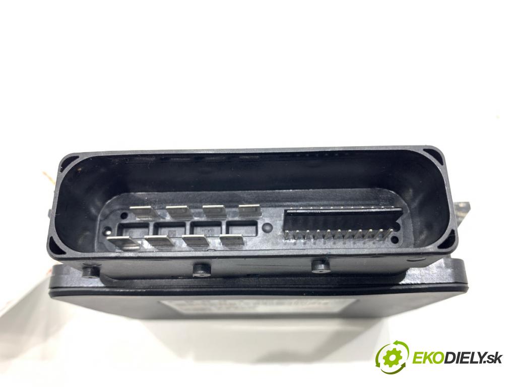 AUDI A6 C7 sedan 2013 150 kW 3.0 TDI quattro 2967 modul brzdy ruční brzdy 4H0907801G