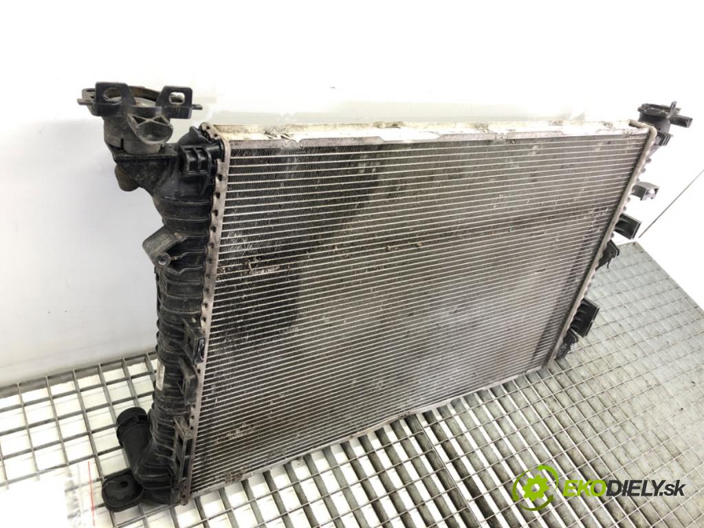 AUDI A6 C7 sedan 2013 150 kW 3.0 TDI quattro 2967 chladič vody 8K0121251AL (Vodní chladič)