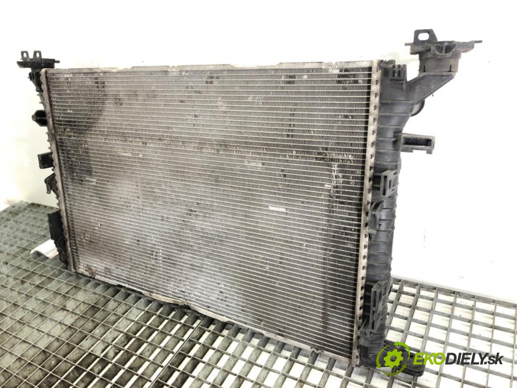 AUDI A6 C7 sedan 2013 150 kW 3.0 TDI quattro 2967 chladič vody 8K0121251AL (Vodní chladič)