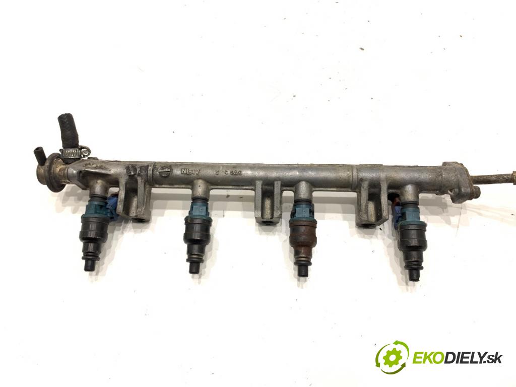 MITSUBISHI ECLIPSE I coupe 1992 110 kW 2.0 i 16V (D22A, D27A) 1997 Lišta vstrekovacia  (Vstrekovacia lišta)