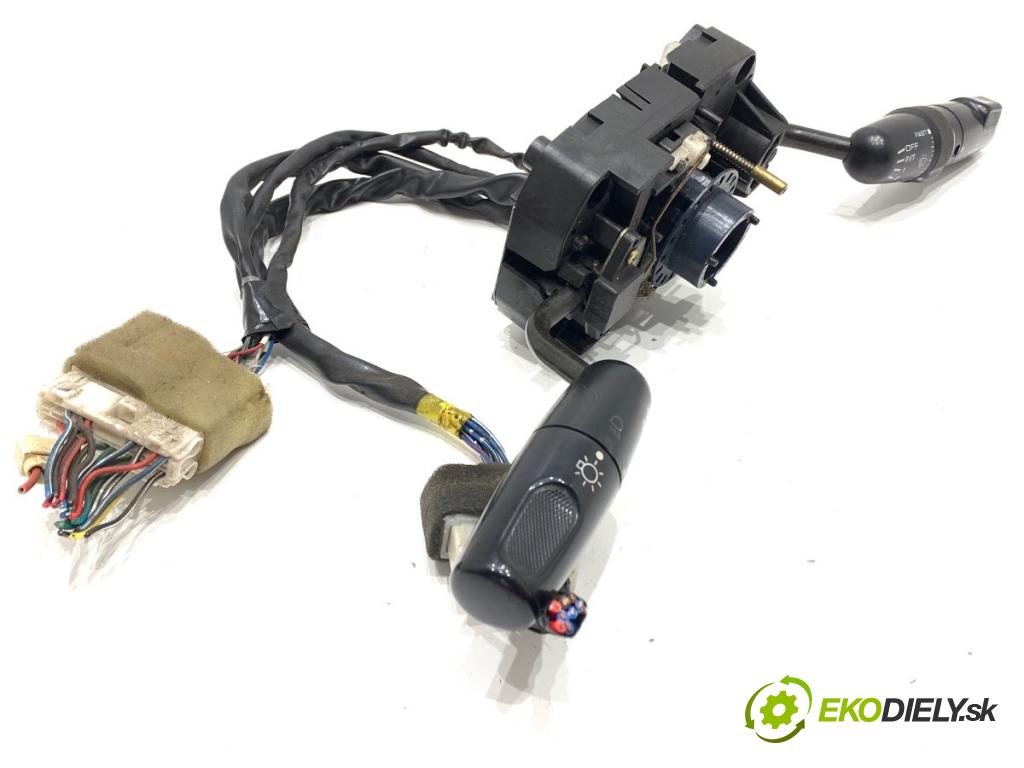 MITSUBISHI ECLIPSE I coupe 1992 110 kW 2.0 i 16V (D22A, D27A) 1997 Prepínač kombinovaný 178740 (Prepínacie páčky pod volantom)