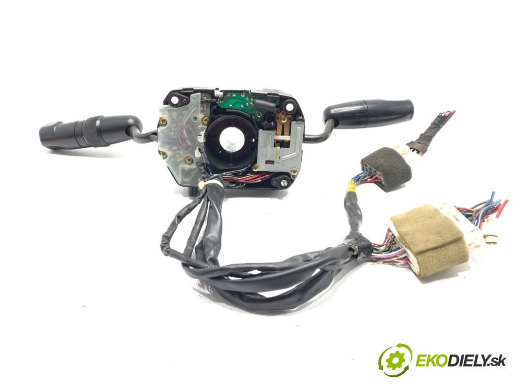 MITSUBISHI ECLIPSE I coupe 1992 110 kW 2.0 i 16V (D22A, D27A) 1997 Prepínač kombinovaný 178740 (Prepínacie páčky pod volantom)