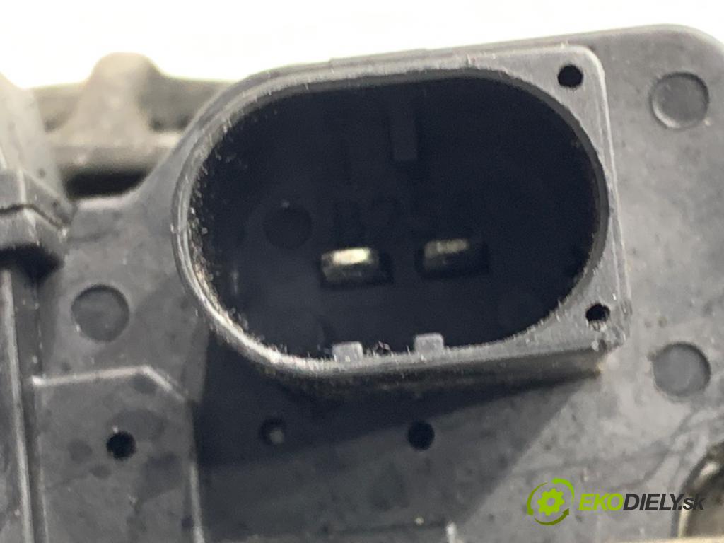 SKODA SUPERB I sedan 2003 96 kW 1.9 TDI 1896 Alternátor 028903029Q (Alternátor)