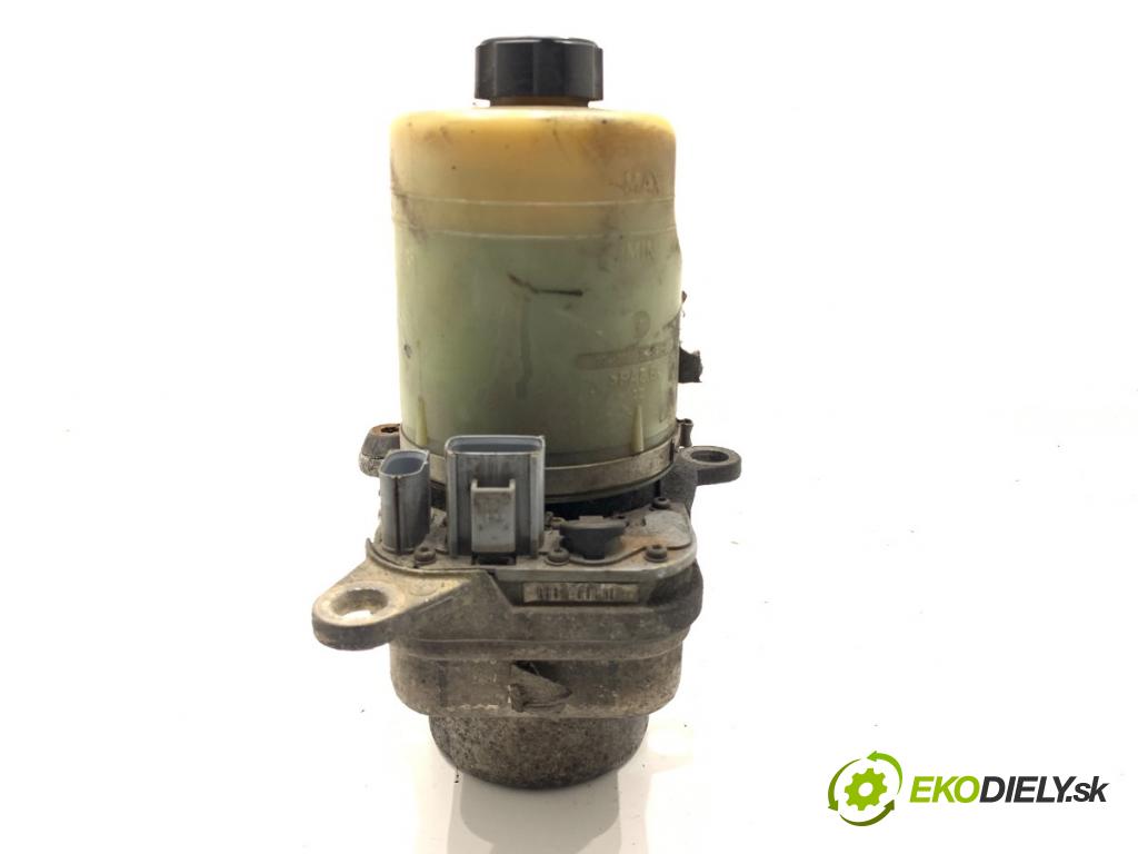 FORD FOCUS II Kombi 2010 85 kW 1.8 TDCi 1753 pumpa servočerpadlo 4M513K514DA (Servočerpadlo)