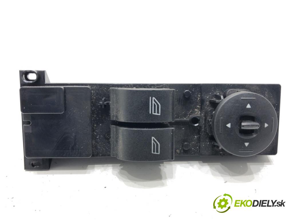 FORD FOCUS II Kombi 2010 85 kW 1.8 TDCi 1753 Prepínač okien 7M5T-14529-BA (Prepínacie páčky pod volantom)