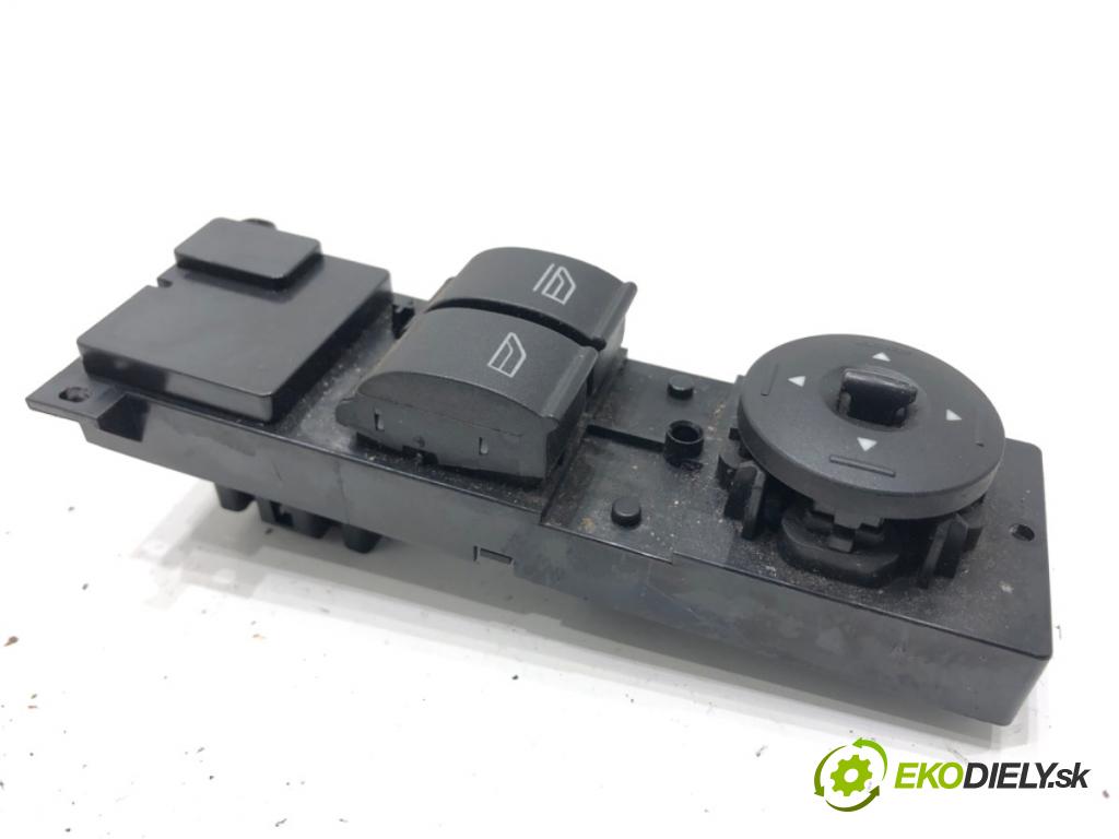 FORD FOCUS II Kombi 2010 85 kW 1.8 TDCi 1753 Prepínač okien 7M5T-14529-BA (Prepínacie páčky pod volantom)