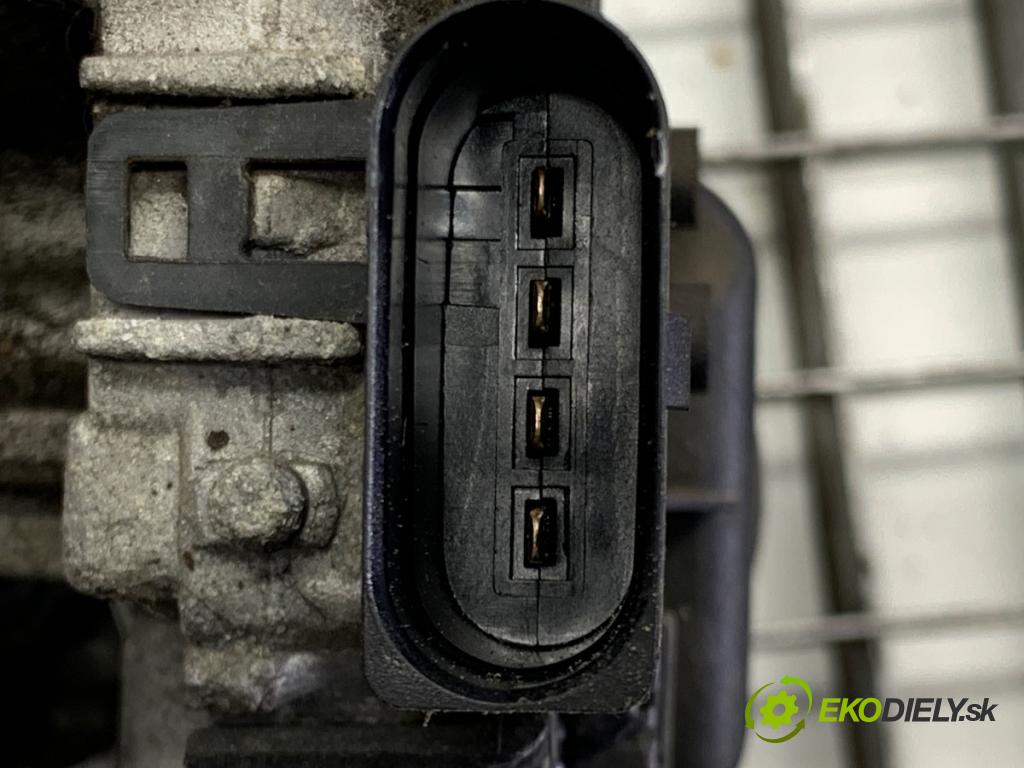 FORD FOCUS II Kombi 2010 85 kW 1.8 TDCi 1753 Mechanizmus stieračov predný 4M51-17508-AA (Motorček stieračov predný)