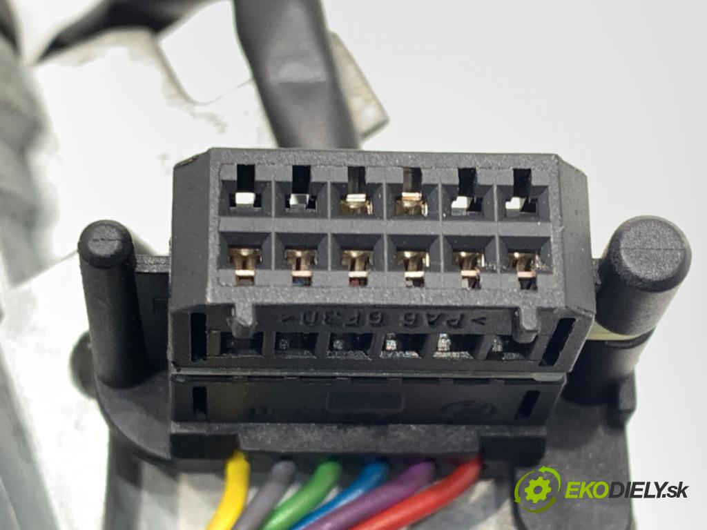 SKODA OCTAVIA II Kombi 2006 77 kW 1.9 TDI 1896 spinačka 1K0905851B (Spínacia skrinka)