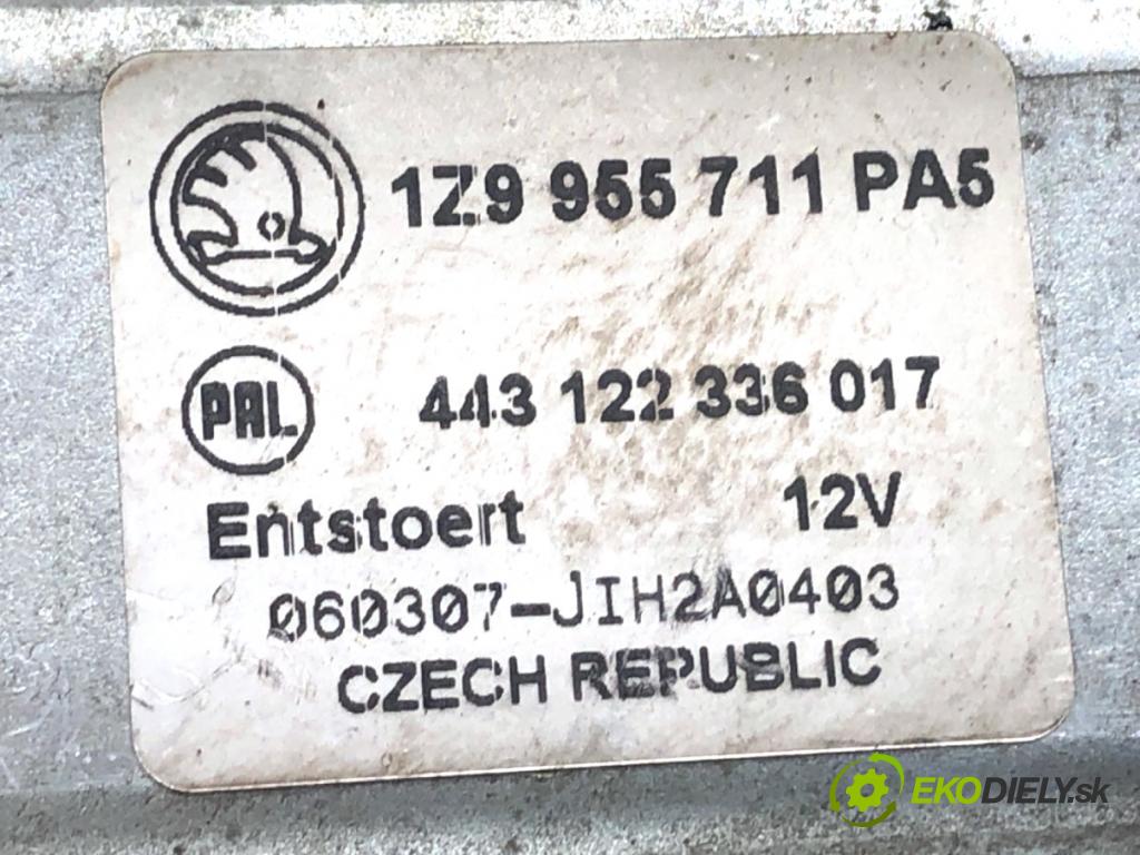 SKODA OCTAVIA II Kombi 2006 77 kW 1.9 TDI 1896 motor stěračů zadní část 1Z9955711