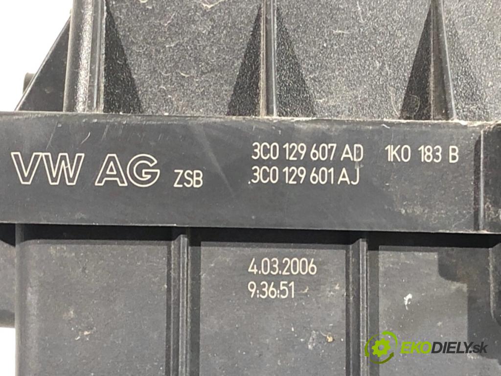 SKODA OCTAVIA II Kombi 2006 77 kW 1.9 TDI 1896 Obal filtra vzduchu 3C0129607AD (Obal vzduchového filtra)