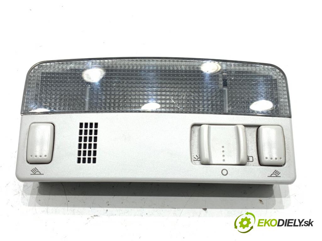 SKODA OCTAVIA II Kombi 2006 77 kW 1.9 TDI 1896 světlo stropní 3B0947105C
