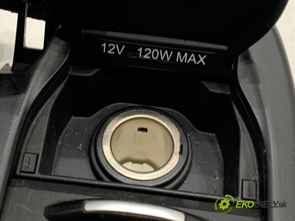 HONDA CIVIC IX liftback 2013 73 kW 1.4 i-VTEC (FK1) 1339 Držiak na nápoje 77230-TV1-G010-M1 (Držiak (úchyt) na nápoje)