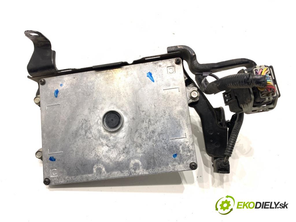 HONDA CIVIC IX liftback 2013 73 kW 1.4 i-VTEC (FK1) 1339 riadiaca jednotka Motor 37820-R3R-G05 (Riadiaca jednotka)