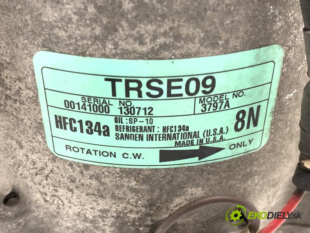 HONDA CIVIC IX liftback 2013 73 kW 1.4 i-VTEC (FK1) 1339 Kompresor klimatizácie TRSE09 HFC134A (Kompresor klimatizácie)