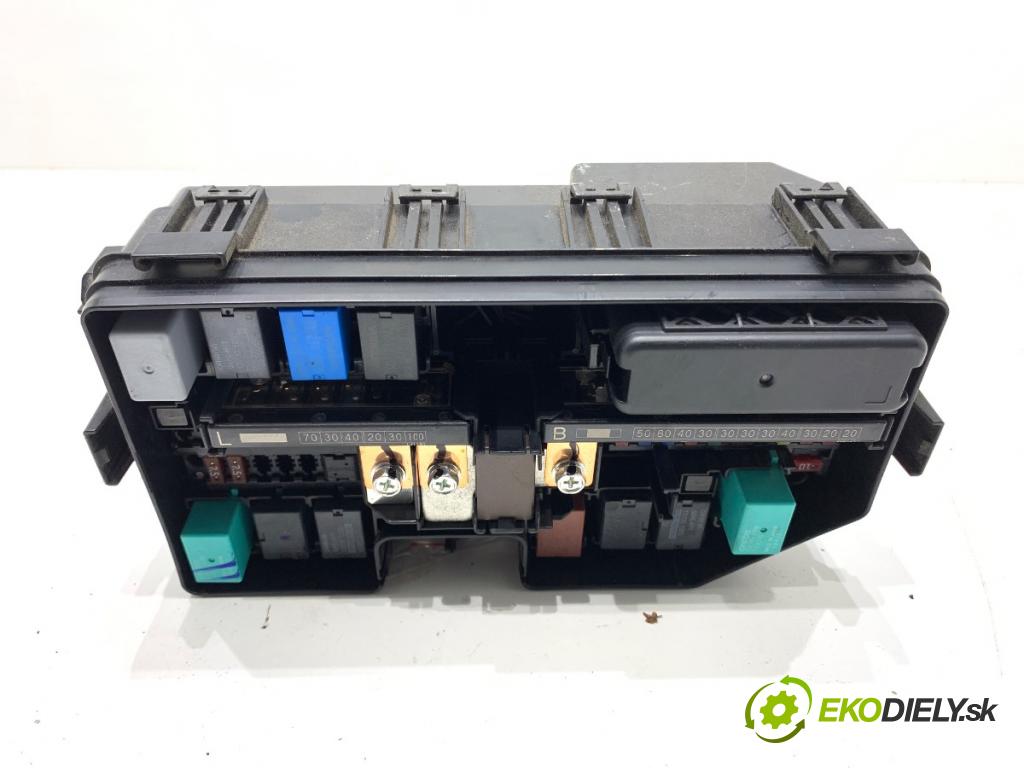 HONDA CIVIC IX liftback 2013 73 kW 1.4 i-VTEC (FK1) 1339 modul BSI TV0-E010 (Pojistková skříňka)