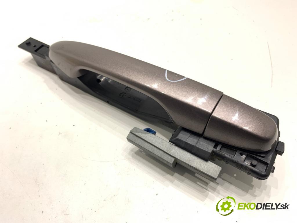 HONDA CIVIC IX liftback 2013 73 kW 1.4 i-VTEC (FK1) 1339 Kľučka vonkajšia pravy predný