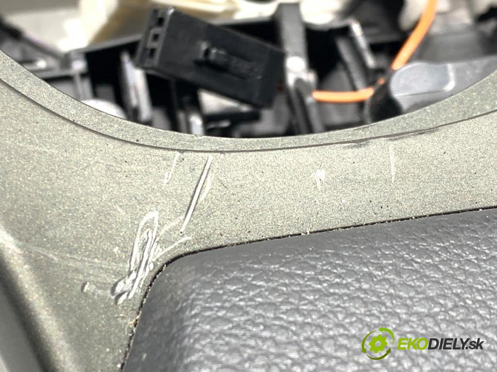 HONDA CIVIC IX liftback 2013 73 kW 1.4 i-VTEC (FK1) 1339 Volant  (Volant)