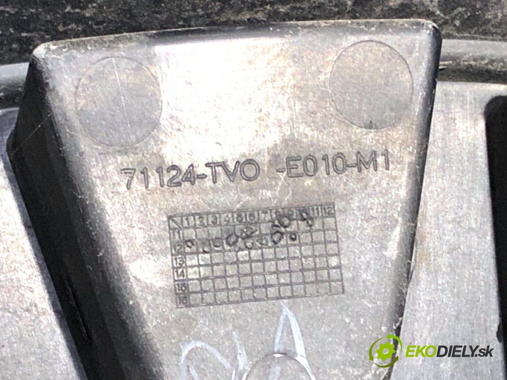 HONDA CIVIC IX liftback 2013 73 kW 1.4 i-VTEC (FK1) 1339 mřížka maska 71121-TV0-E010-M1 (Přední mřížka (maska chladiče))