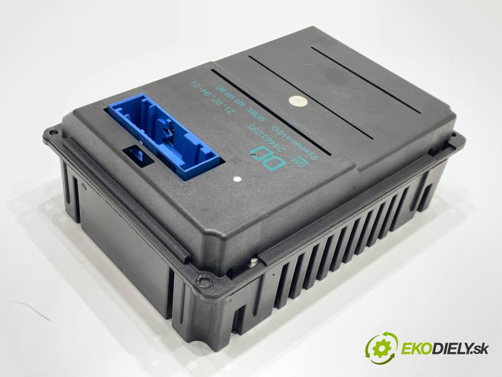 OPEL VECTRA C sedan 2006 114 kW 2.2 DGi (F69) 2198 Dislpej 24461295 (Prístrojová doska)