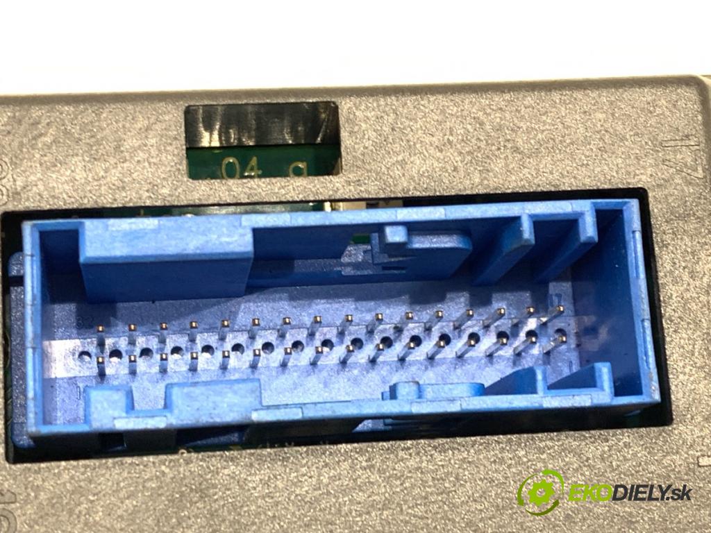 OPEL VECTRA C sedan 2006 114 kW 2.2 DGi (F69) 2198 Dislpej 24461295 (Prístrojová doska)