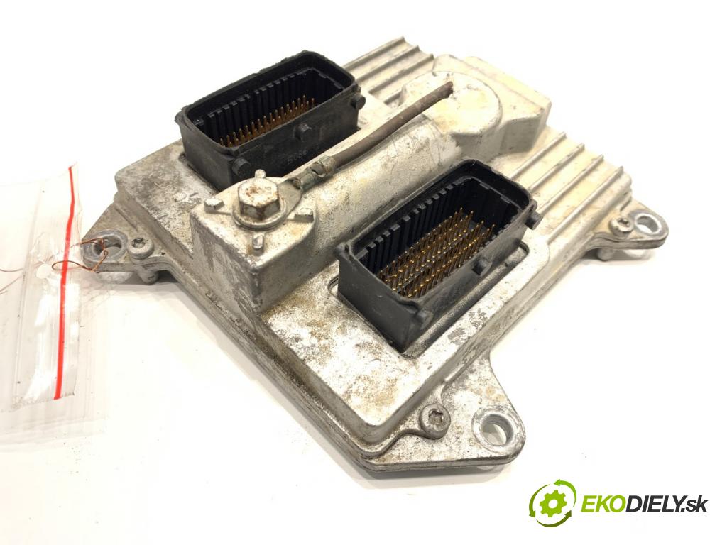 OPEL VECTRA C sedan 2006 114 kW 2.2 DGi (F69) 2198 riadiaca jednotka Motor 55562443 (Riadiaca jednotka)