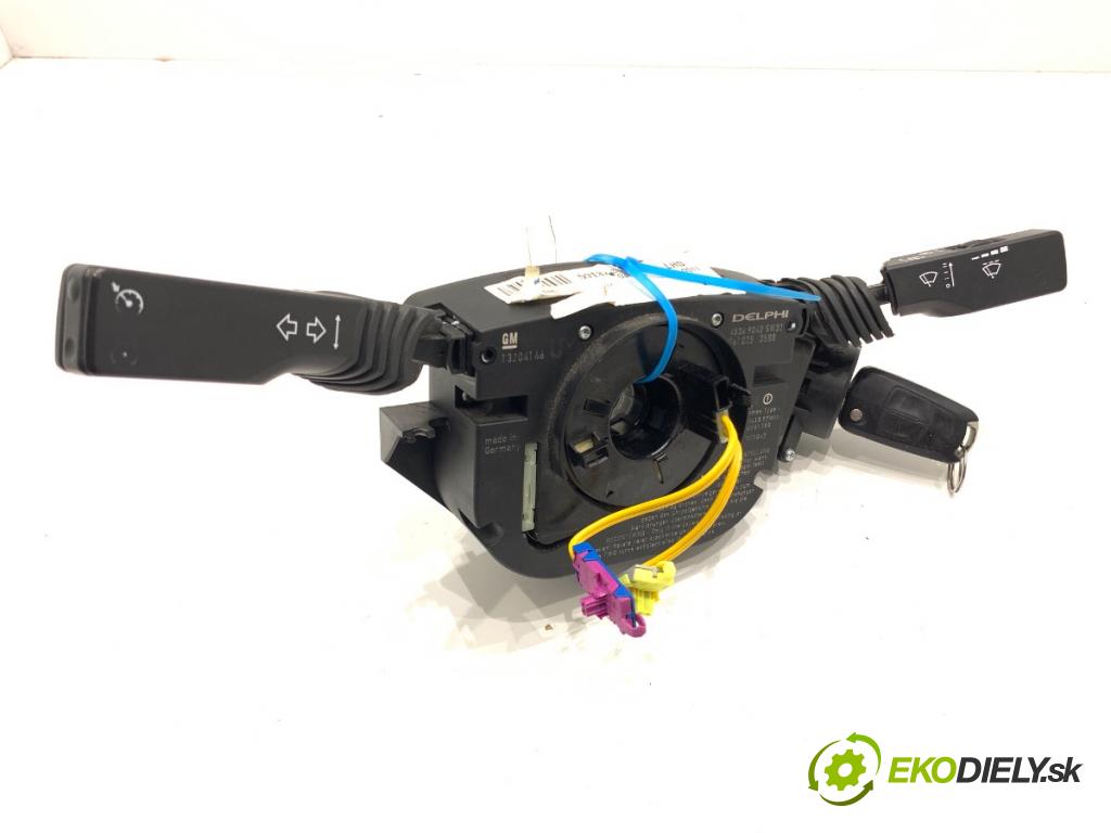 OPEL VECTRA C sedan 2006 114 kW 2.2 DGi (F69) 2198 Prepínač kombinovaný 13204146 (Prepínacie páčky pod volantom)