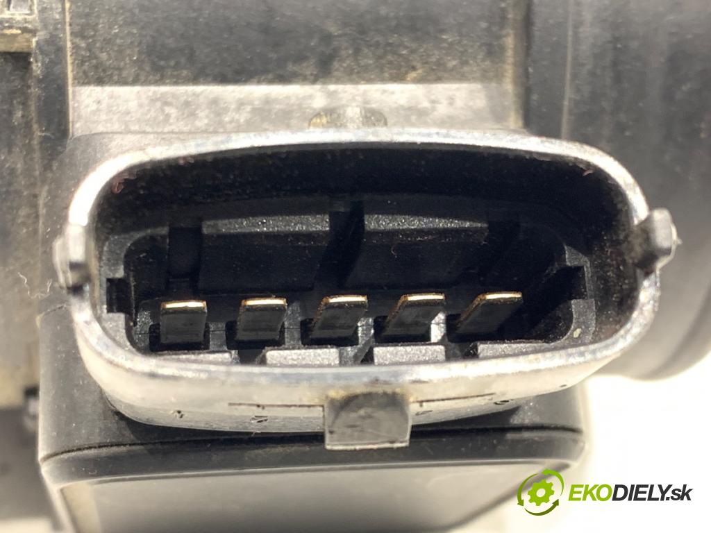 OPEL VECTRA C sedan 2006 114 kW 2.2 DGi (F69) 2198 Váha vzduchu 24404016 (Váha vzduchu)