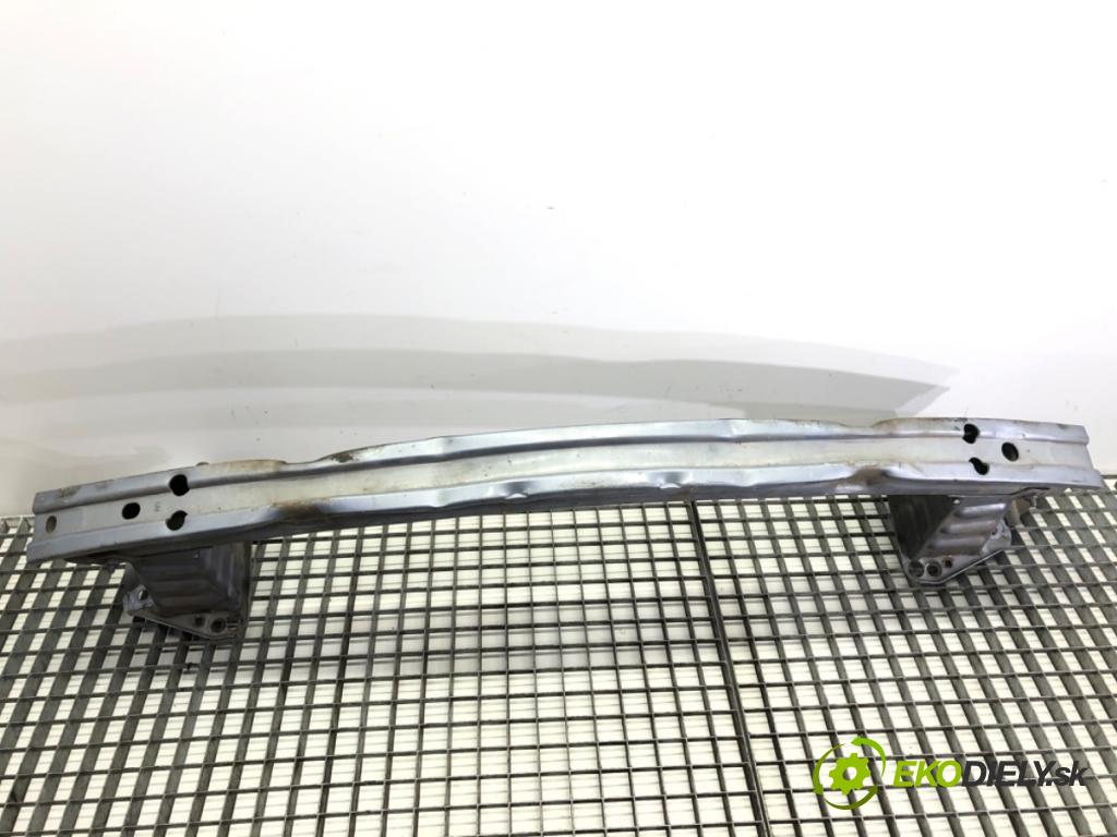 OPEL VECTRA C sedan 2006 114 kW 2.2 DGi (F69) 2198 výztuha nárazníka přední část  (Přední výztuha)
