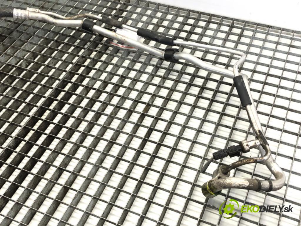 OPEL VECTRA C sedan 2006 114 kW 2.2 DGi (F69) 2198 rúrka klimatizácie  (Rúrka klimatizácie)