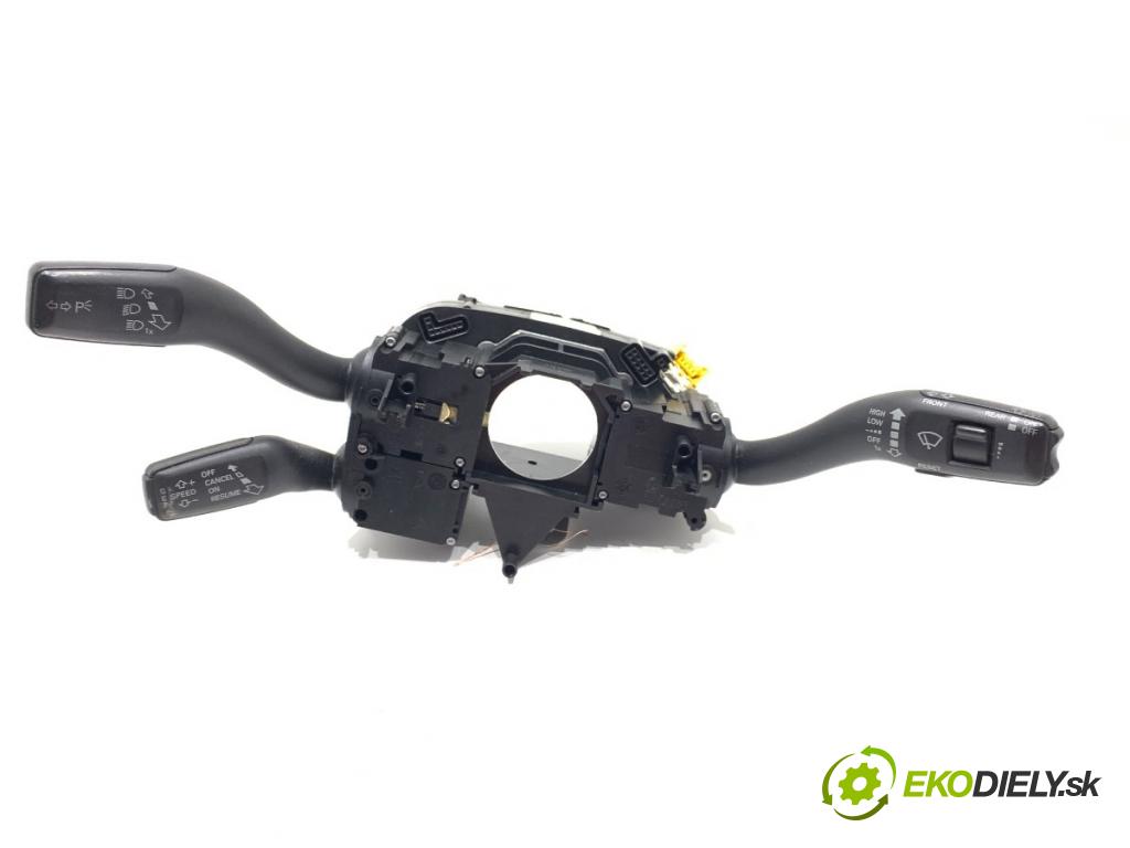 AUDI Q7 4L SUV 2009 176 kW 3.0 TDI quattro 2967 Prepínač kombinovaný 4F0953549D (Prepínacie páčky pod volantom)
