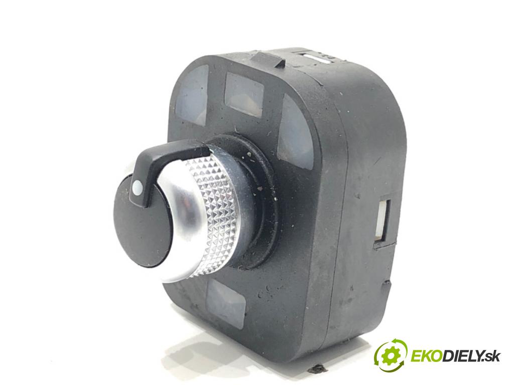 AUDI Q7 4L SUV 2009 176 kW 3.0 TDI quattro 2967 Prepínač nastavenia spätných zrkadiel 4F0959565A (Prepínacie páčky pod volantom)