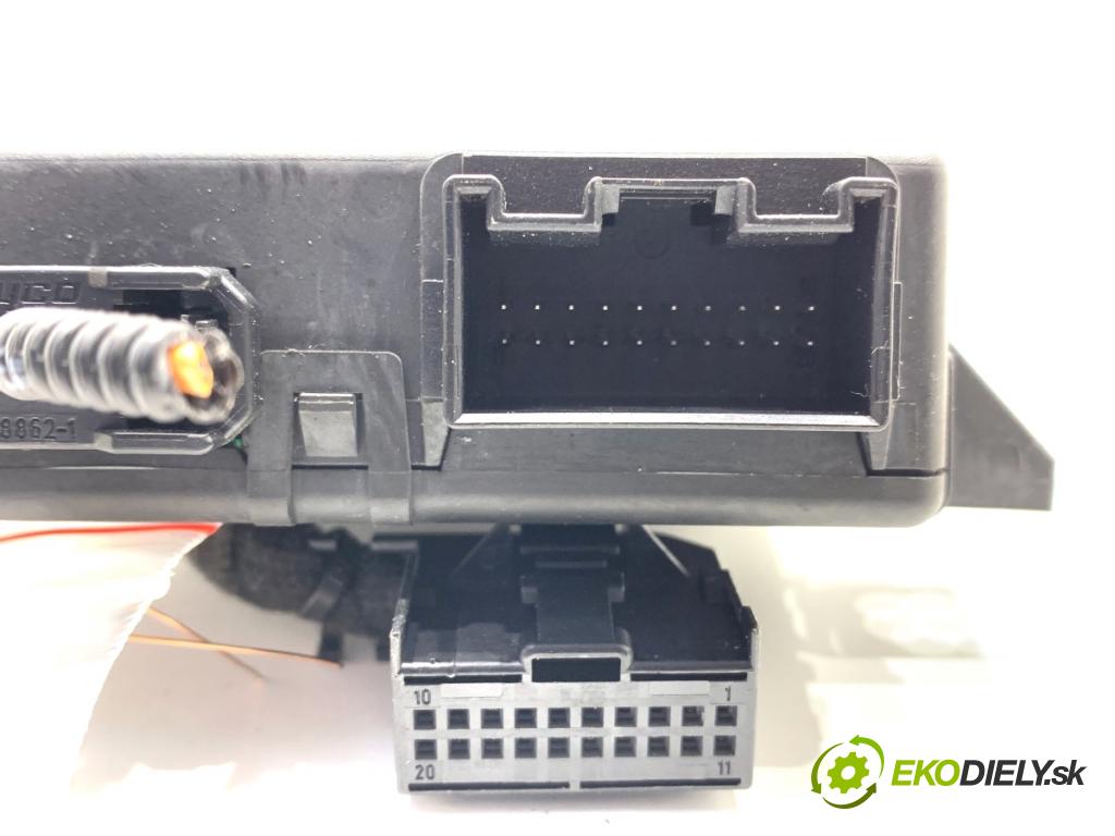 AUDI Q7 4L SUV 2009 176 kW 3.0 TDI quattro 2967 modul GATEWAY 4F0907468M