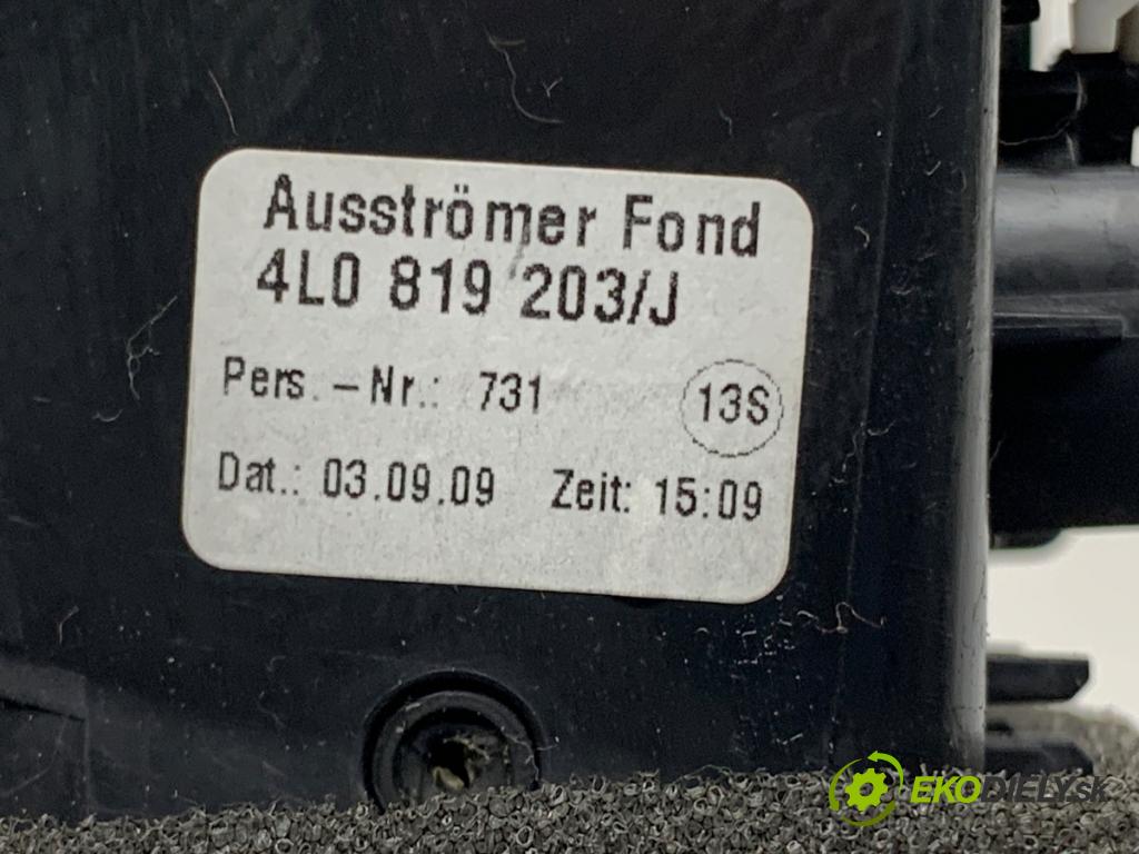 AUDI Q7 4L SUV 2009 176 kW 3.0 TDI quattro 2967 mří topení zadní část 4L0819203J