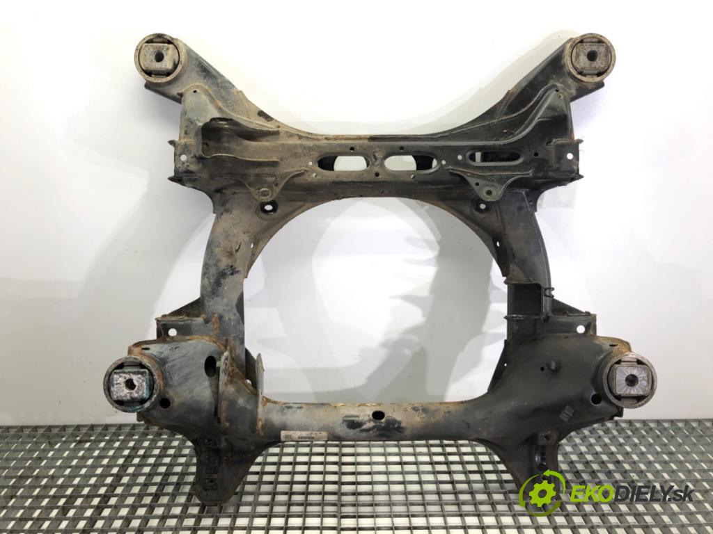 AUDI Q7 4L SUV 2009 176 kW 3.0 TDI quattro 2967 výztuha pod motor 7L0400025 (Přední výztuha)