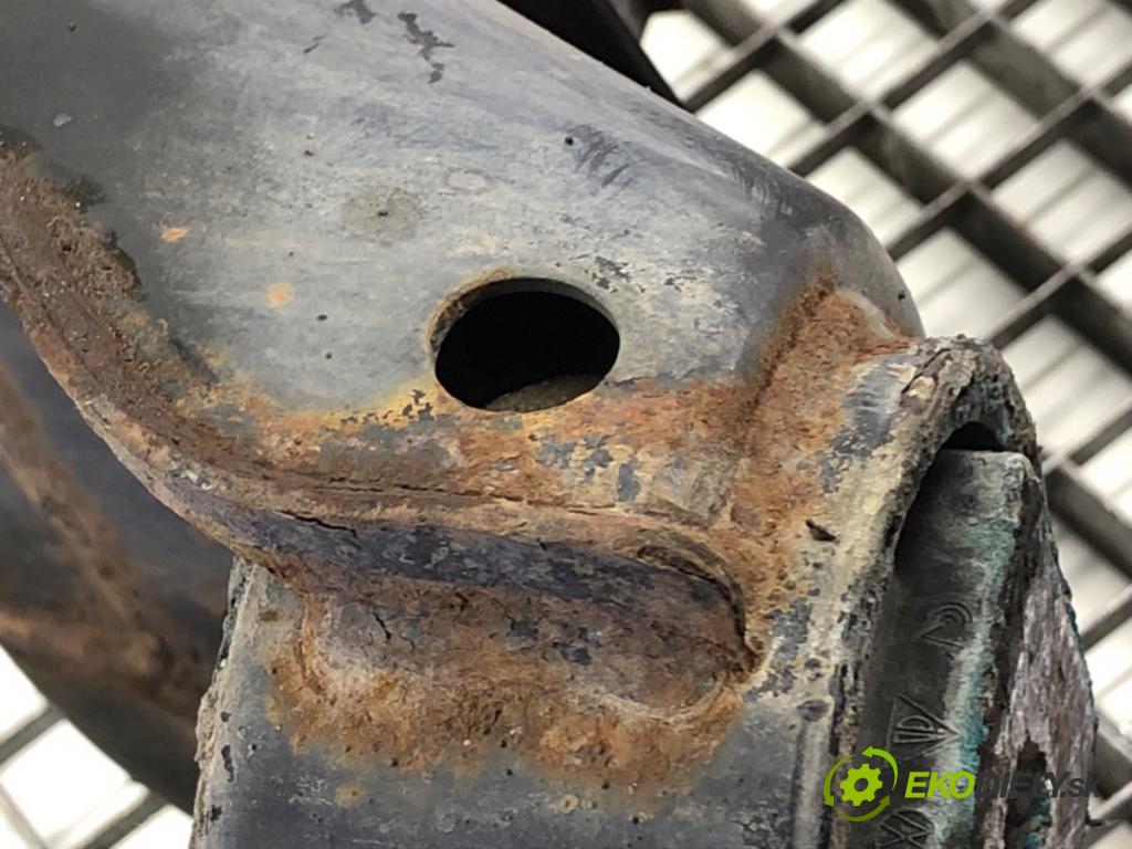 AUDI Q7 4L SUV 2009 176 kW 3.0 TDI quattro 2967 výztuha pod motor 7L0400025 (Přední výztuha)