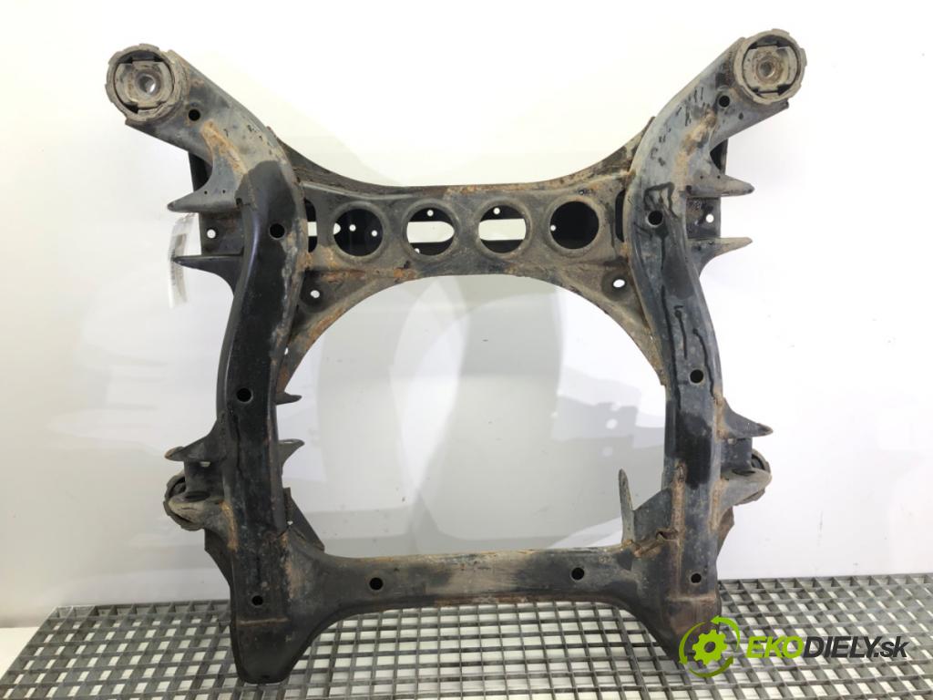 AUDI Q7 4L SUV 2009 176 kW 3.0 TDI quattro 2967 výztuha pod motor 7L0400025 (Přední výztuha)