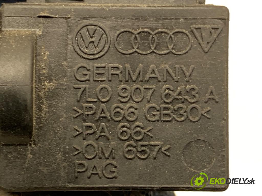 AUDI Q7 4L SUV 2009 176 kW 3.0 TDI quattro 2967 snímač KVALITNÍ: vzduchu 7L0907643A