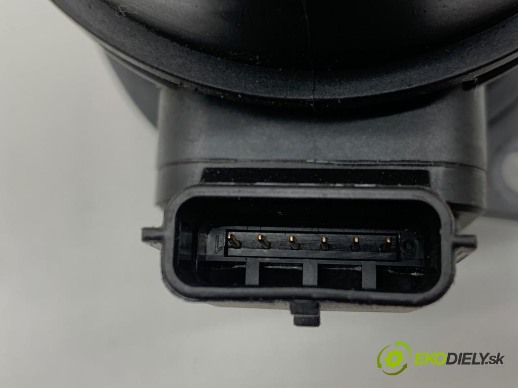 RENAULT LAGUNA III Kombi 2009 110 kW 2.0 dCi (KT01, KT08, KT09, KT0K, KT12, KT1D, KT1W) 1995 Váha vzduchu  (Váha vzduchu)