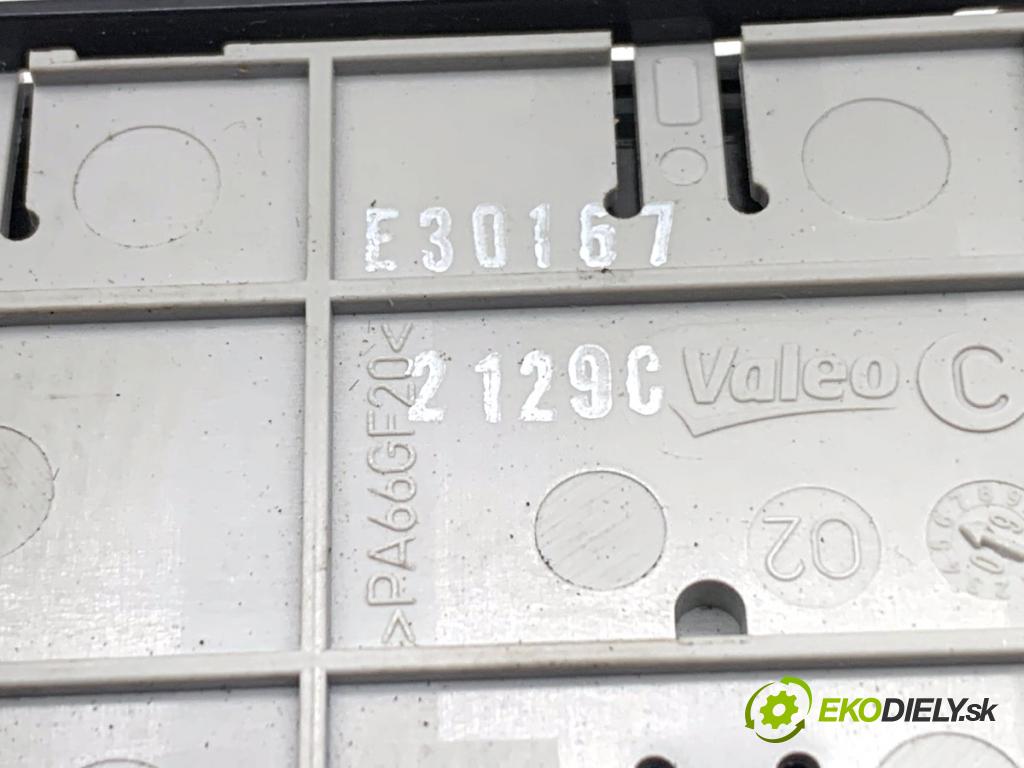 RENAULT LAGUNA III Kombi 2009 110 kW 2.0 dCi (KT01, KT08, KT09, KT0K, KT12, KT1D, KT1W) 1995 Prepínač okien 809610006R (Prepínacie páčky pod volantom)