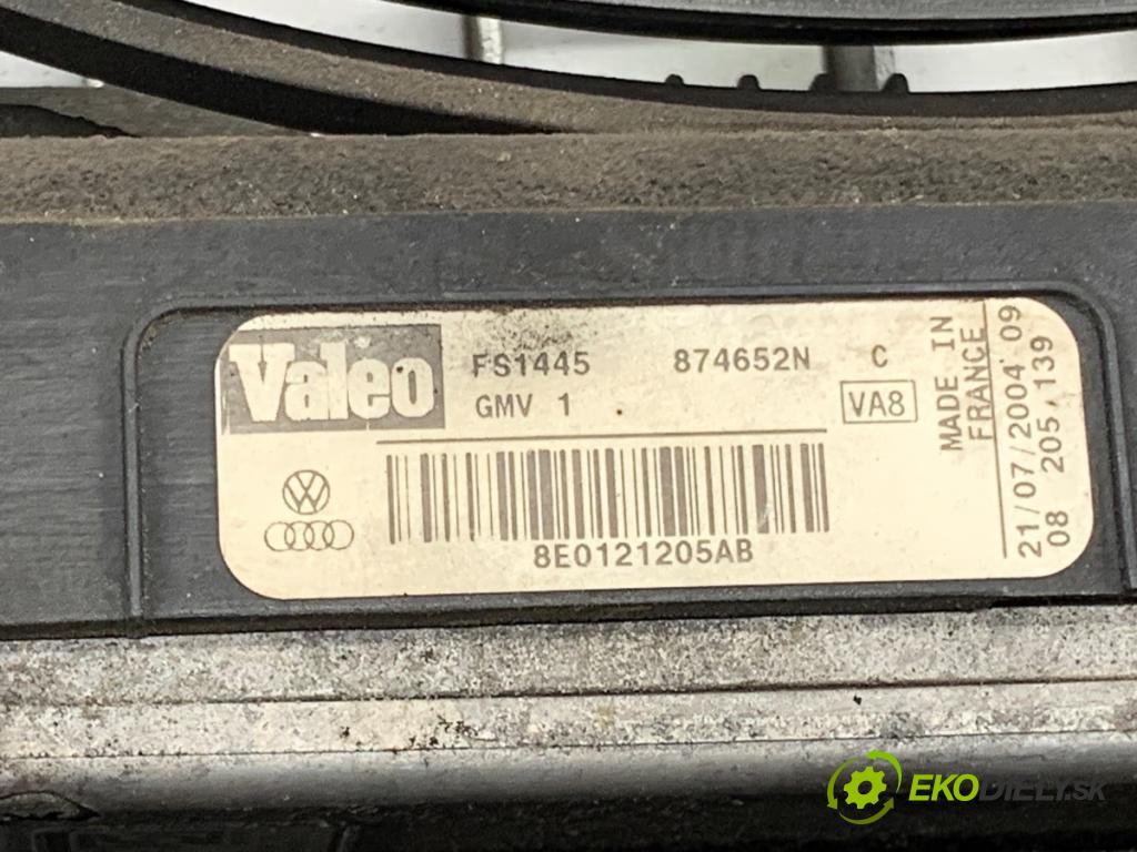 AUDI A4 B6 Kombi 2004 96 kW 1.9 TDI 1896 ventilátor chladiče 8E0121205AB (Ventilátor)