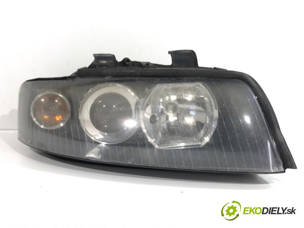 AUDI A4 B6 Kombi 2004 96 kW 1.9 TDI 1896 světlomet pravý přední část XENON 8E0941004P