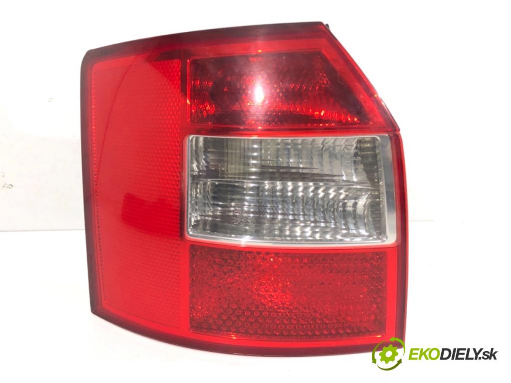 AUDI A4 B6 Kombi 2004 96 kW 1.9 TDI 1896 světlo levý zadní část 