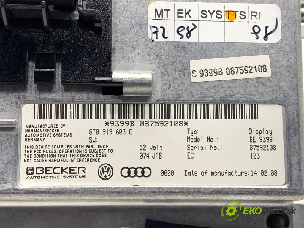 AUDI A6 C6 sedan 2008 103 kW 2.0 TDI 1968 Dislpej 8T0919603C (Prístrojová doska)